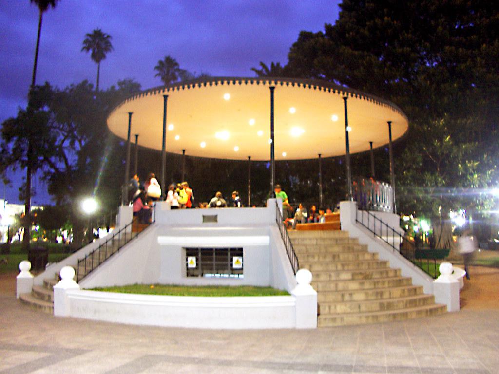 2475218198_affa9eda38_b