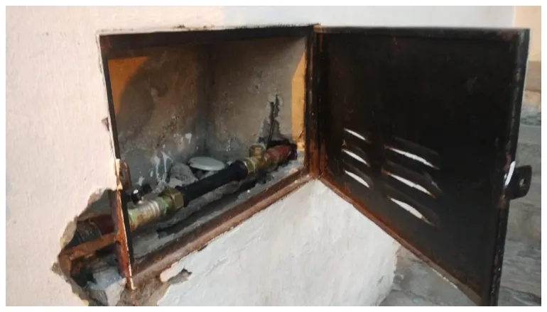 robo medidor de agua escuela sarmiento