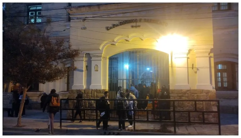 escuela sarmiento paro docente