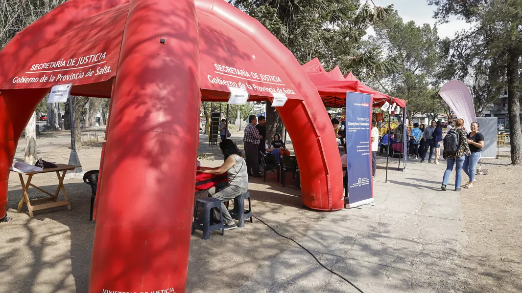 15588-nueva-edicion-de-la-feria-que-acerca-tramites-y-atenciones-ciudadanas