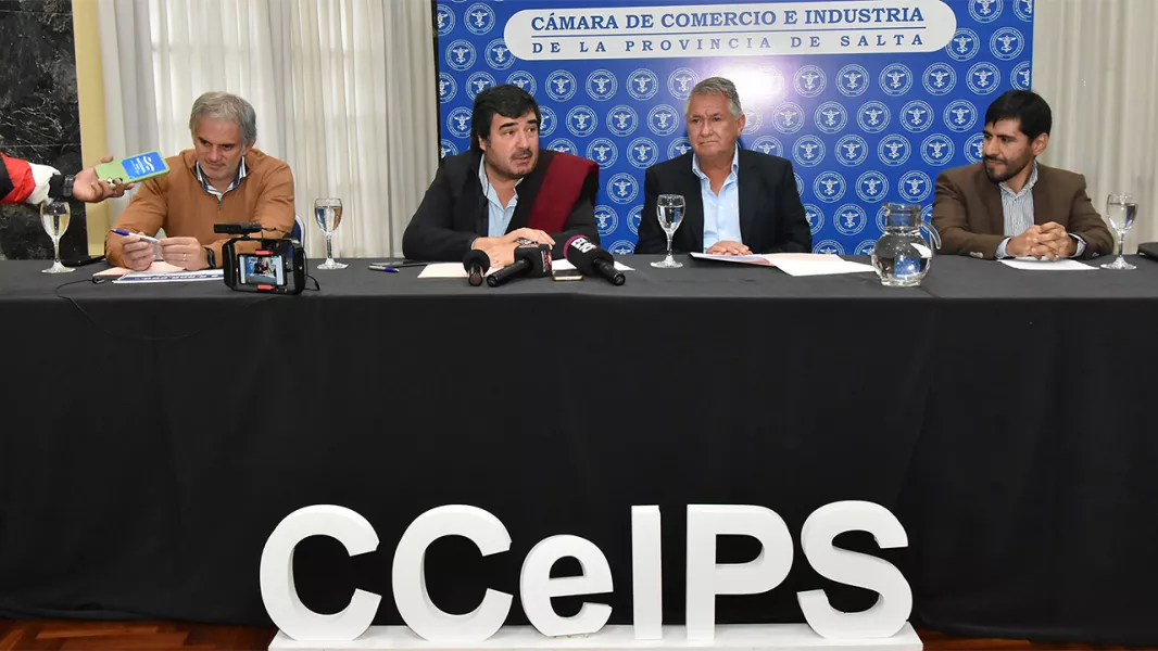 16722-el-gobierno-y-la-camara-de-comercio-lanzaron-la-linea-capital-de-trabajo-comercial