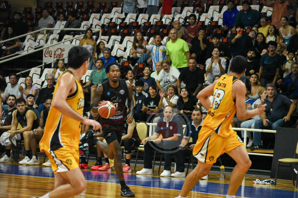 Salta Basket Aries  (21).jpg