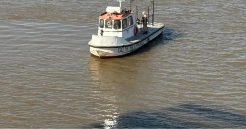 prefectura-naval-argentina-rio-parana-busqueda