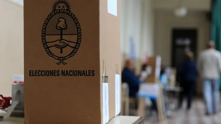 paso-autoridades-mesapng