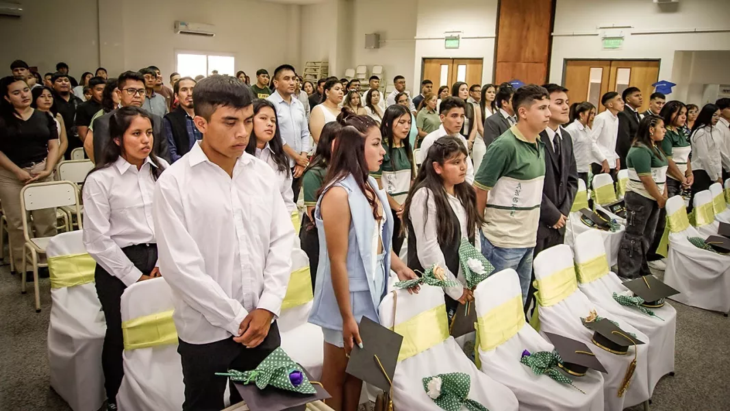 105589-el-nivel-secundario-rural-tuvo-sus-primeros-egresados