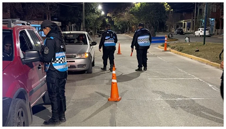 POLICIA DE SALTA (2)