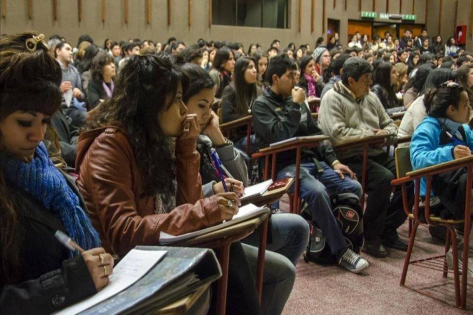 56046-inician-las-inscripciones-para-becas-universitarias-y-terciarias