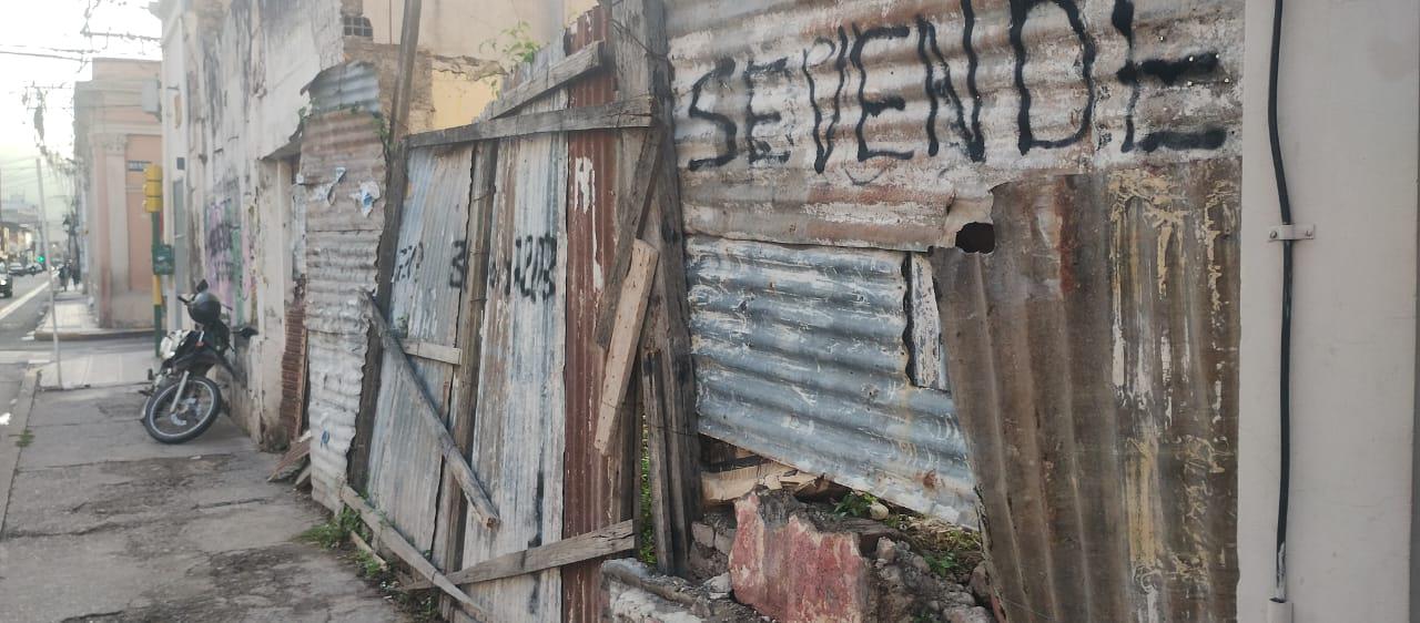 baldío alvarado al 1000 