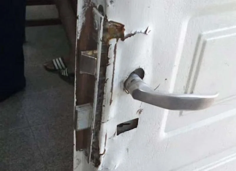 bbx_685671092_puerta_jubilada1