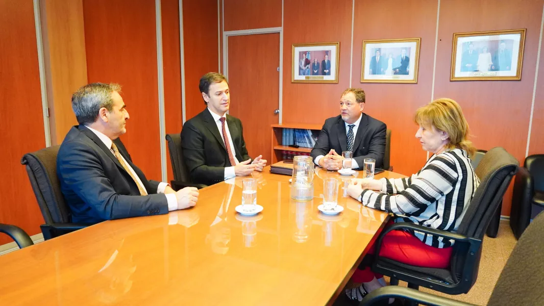 105544-la-provincia-fortalece-el-trabajo-conjunto-para-facilitar-y-ampliar-el-acceso-a-la-justicia