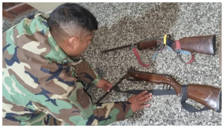 secuestro rifles