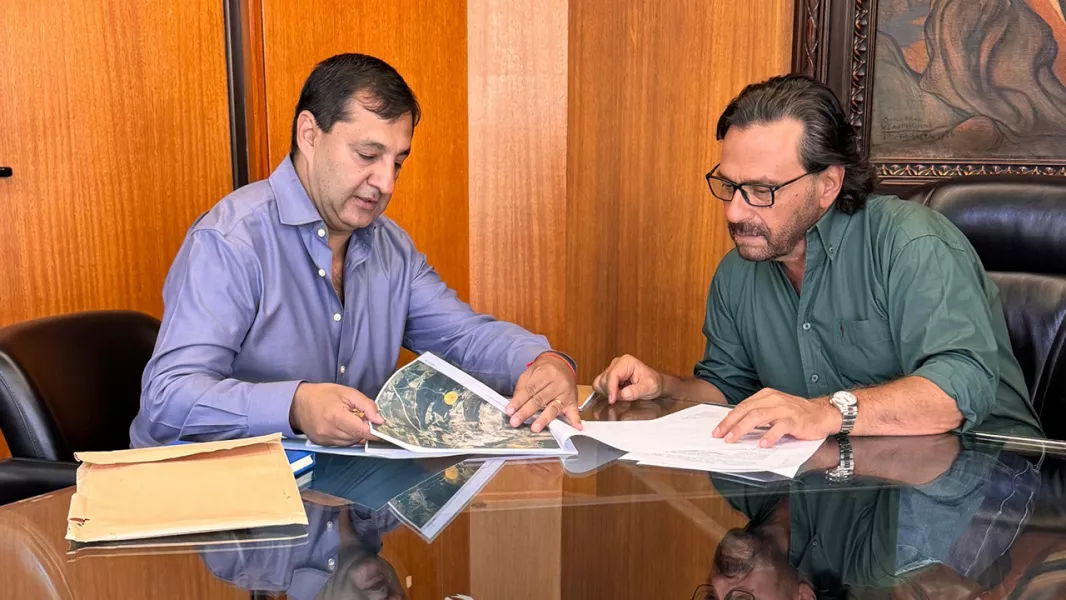 16079-reunion-en-casa-de-gobierno