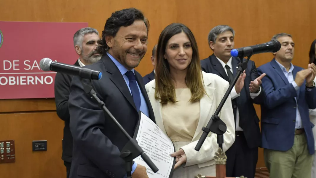 15145-el-gobernador-saenz-tomo-juramento-a-los-nuevos-miembros-del-gabinete-provincial