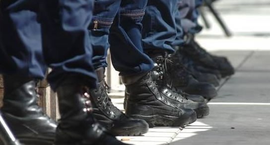 Policias