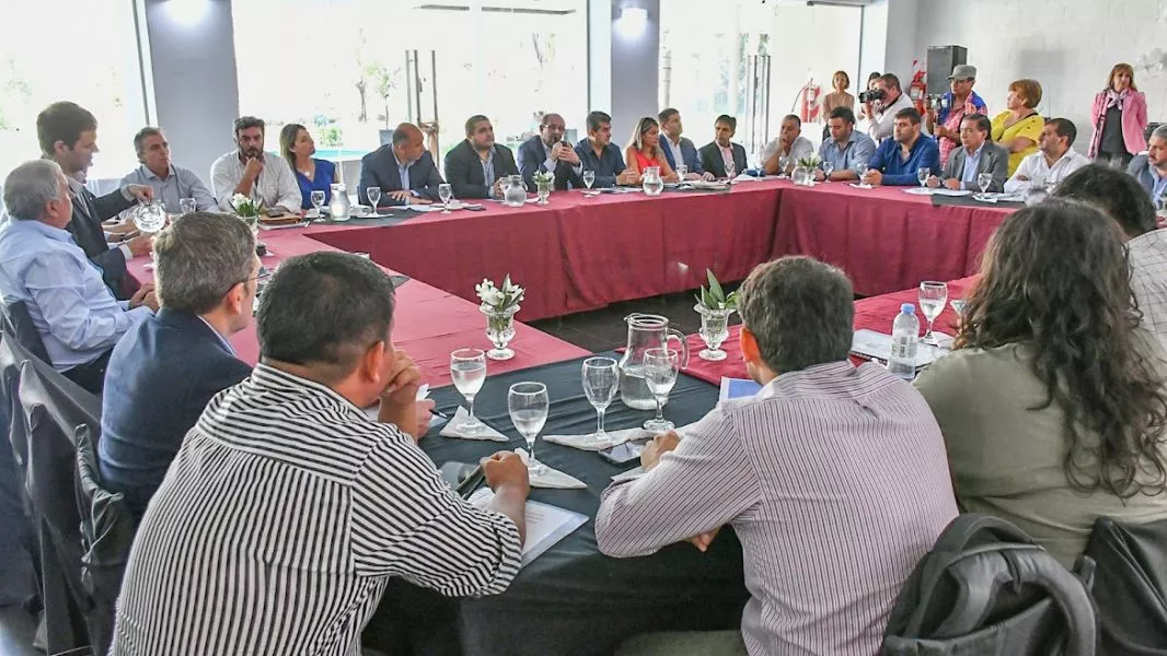 98694-presupuesto-2025-ultima-ronda-de-trabajo-en-oran