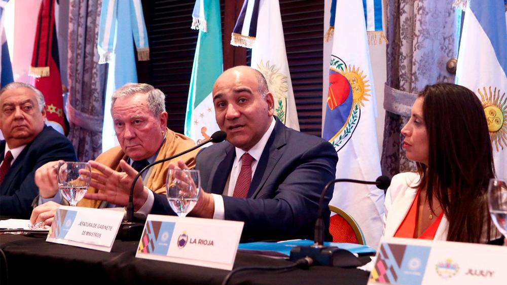 Manzur adelantó que la Nación evalúa aplicar una tarifa diferencial en el NOA - Foto Infobae