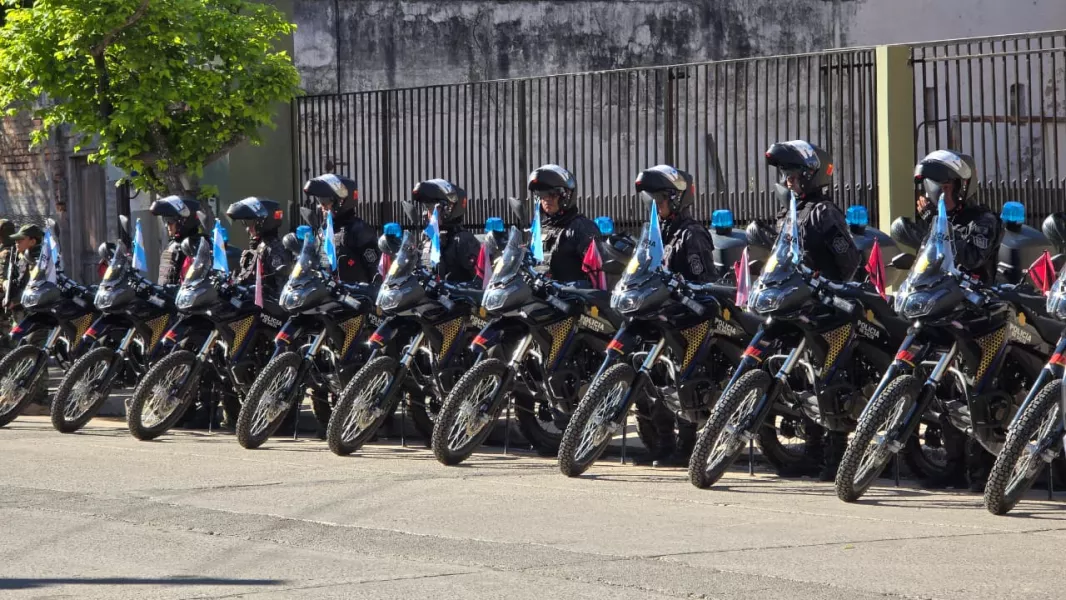 110062-la-policia-de-salta-incorporo-nuevos-moviles-para-reforzar-la-prevencion-en-el-norte-provincial