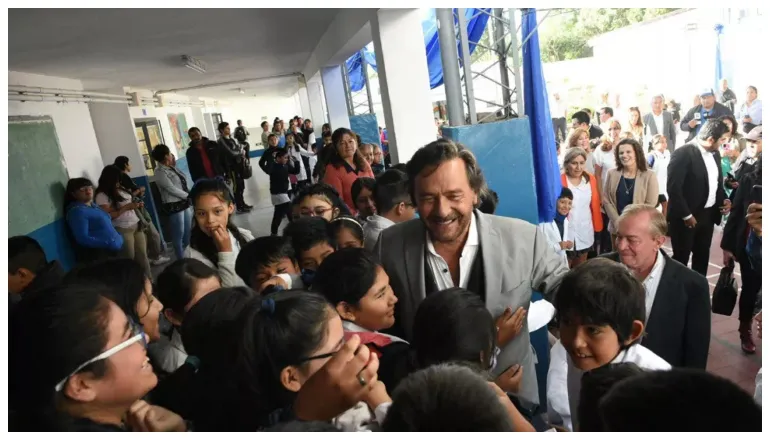 sáenz entrega manuales 2025 (1)