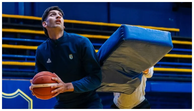 CARLOS RIVERO SALTEÑO SELECCION BASKET (1)