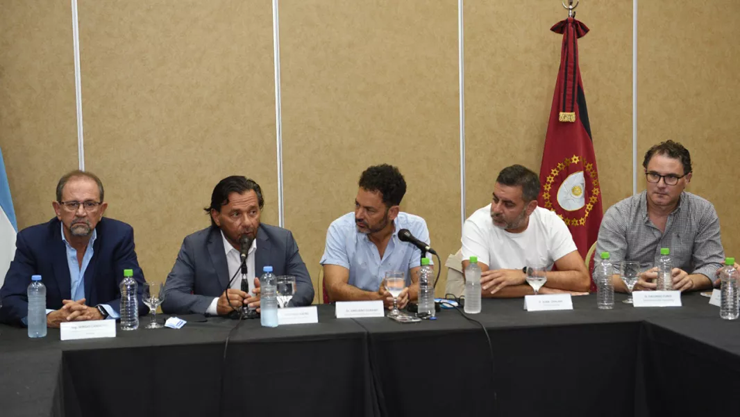 10564-el-gobernador-y-el-intendente-de-salta-fijaron-la-agenda-conjunta-con-las-prioridades-del-anio