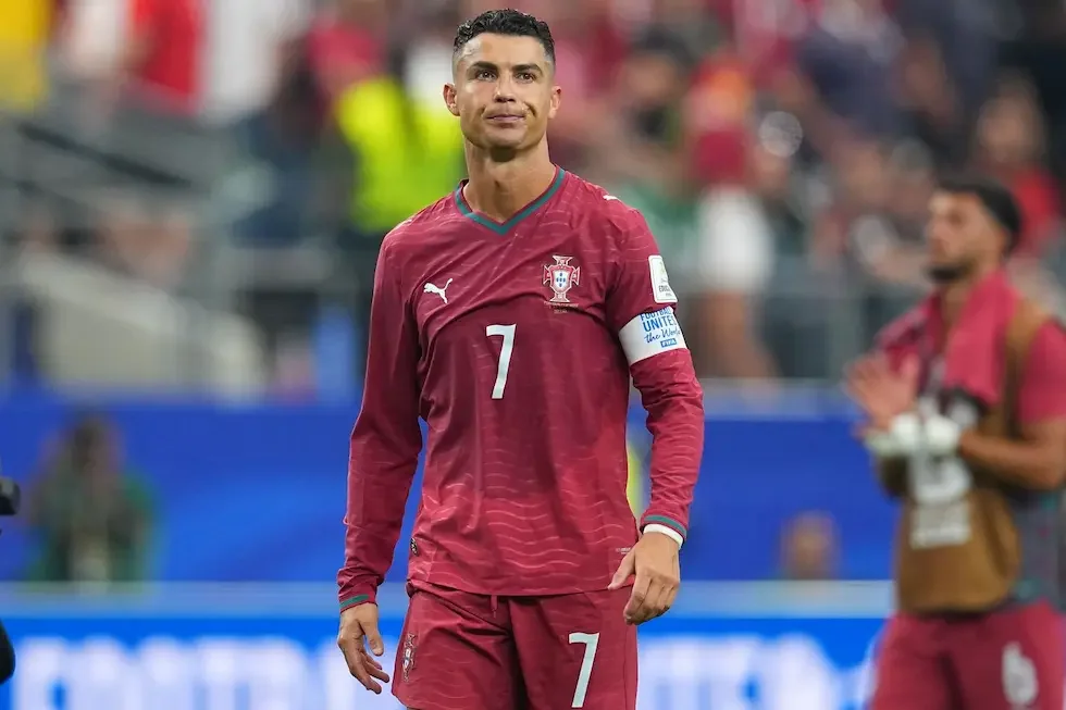 CRISTIANO RONALDO