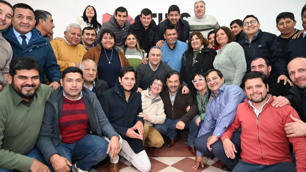 21296-saenz-llamo-a-defender-el-federalismo-junto-a-los-intendentes-hay-una-argentina-que-tiene-todo-y-otra-a-la-que-le-falta-mucho