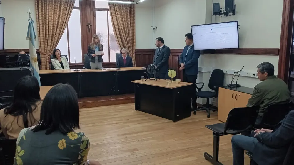 WhatsApp Image 2025-08-27 at 09.13.36