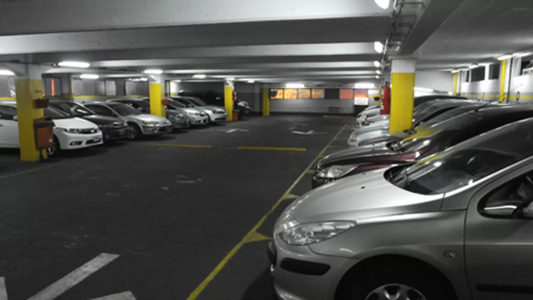 107957-playas-de-estacionamiento-defensa-del-consumidor-informa-como-deben-actuar-los-consumidores-ante-danios-o-robos-de-vehiculos