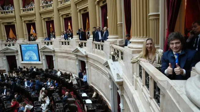milei-jura-diputados-4