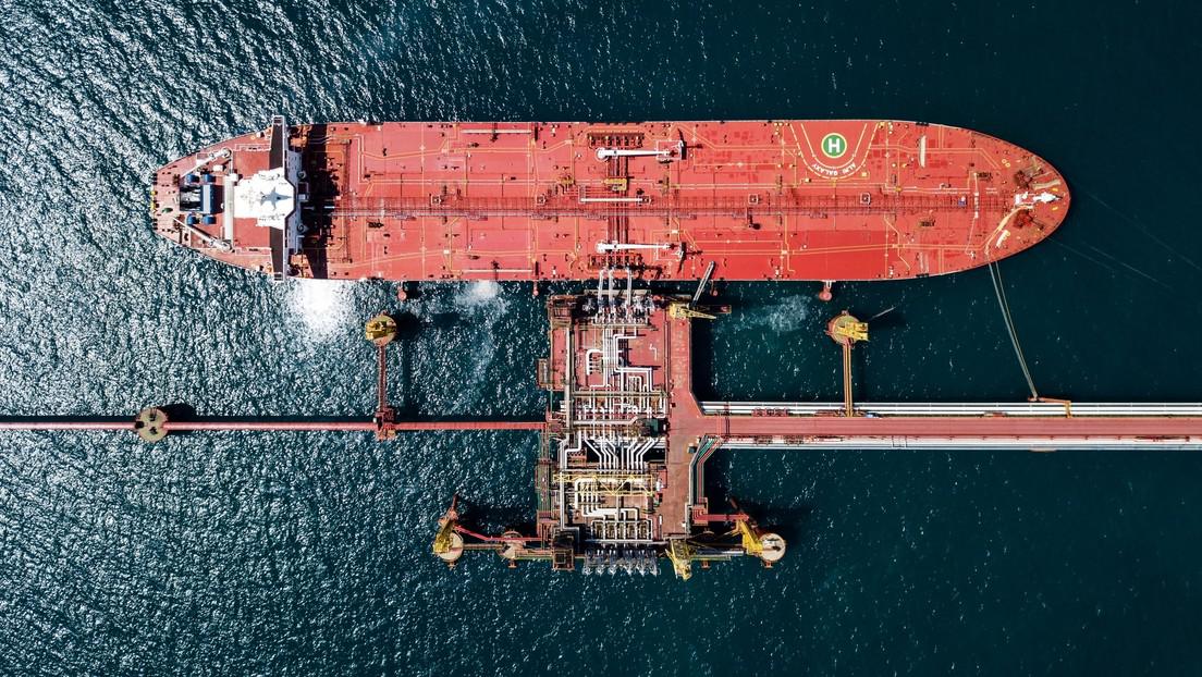 Rusia dejará de suministrar petróleo a países que impongan límites a su precio