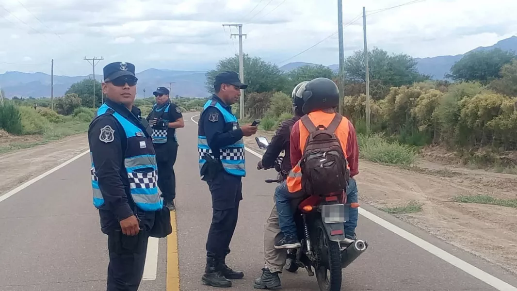 17160-seguridad-vial-controlo-mas-de-23-mil-vehiculos-en-la-provincia
