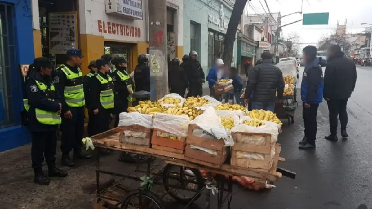 multimedia.normal.a093429c99362b45.RnJ1dGVyb3MgLSBBbWJ1bGFudGVzIF9ub3JtYWwud2VicA%3D%3D