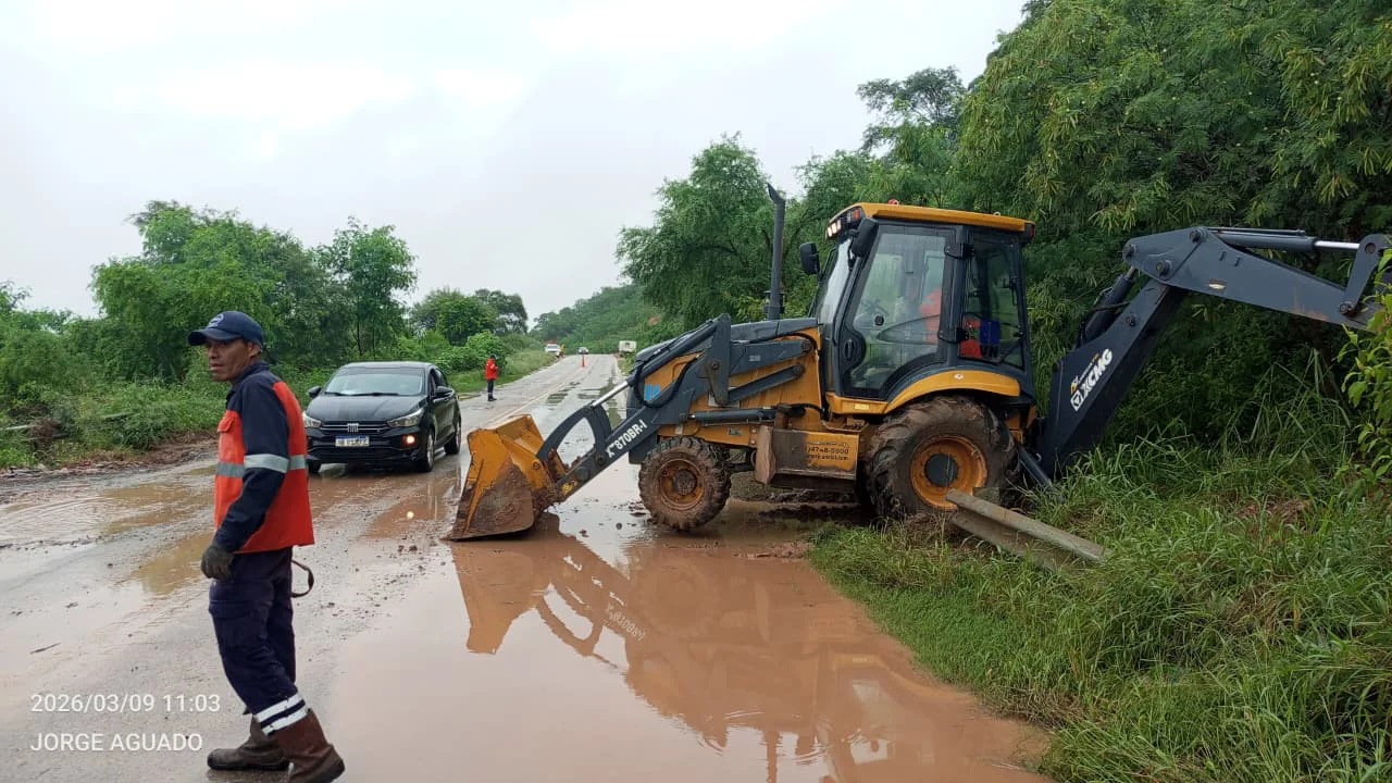 Rellenaron un socavón en la Ruta 34 y piden circular con precaución