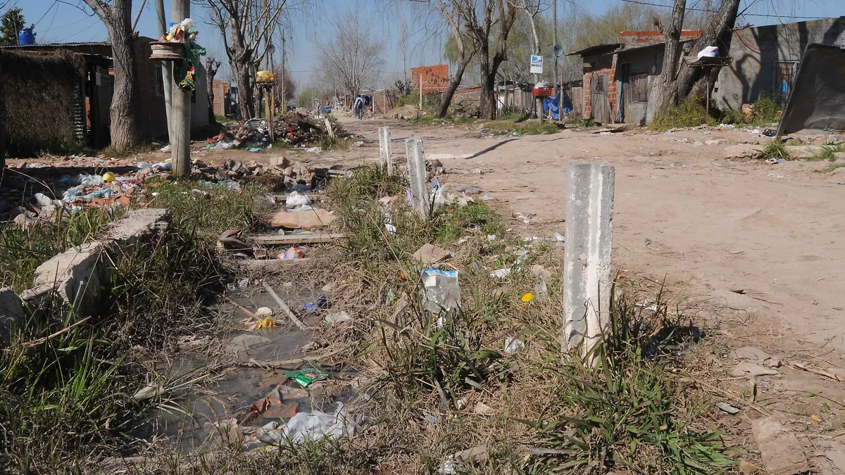 quilmes-rivera-calle-pania-y-alem-asafaltos-y-zanjas-tapadas