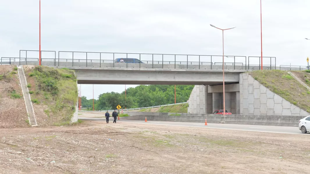 17104-finalizo-la-construccion-del-puente-de-acceso-a-yrigoyen-sobre-ruta-50-20250429194039