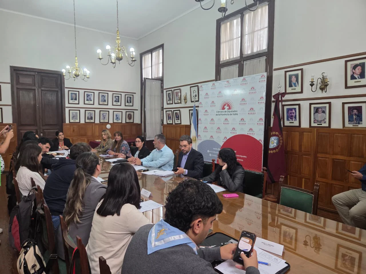 reunión educación socioemocional