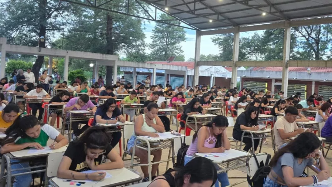 100143-el-ministerio-de-educacion-amplia-la-oferta-academica-de-nivel-superior-en-formacion-docente-y-tecnica