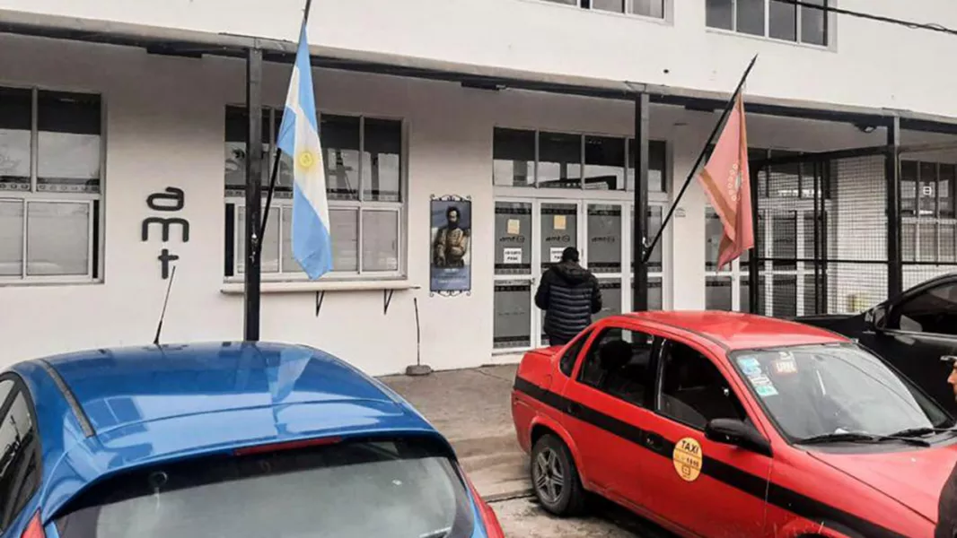 104639-este-martes-no-habra-atencion-al-publico-en-amt-de-avenida-tavella-1395