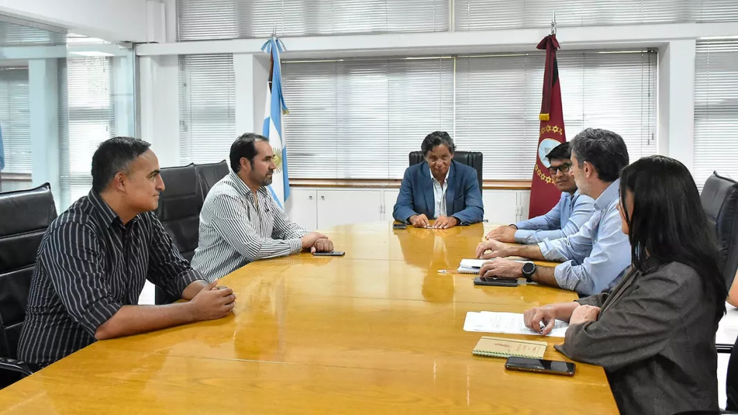 106084-el-gobierno-evalua-asistencia-a-pequenios-productores-de-payogasta-afectados-por-el-granizo