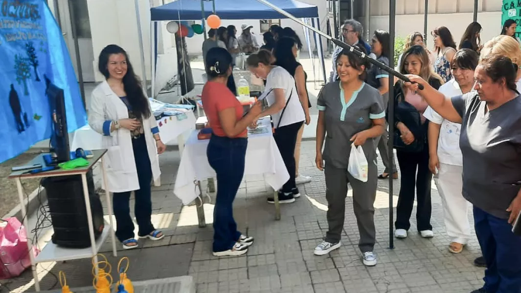 20654-se-realizara-una-feria-de-salud-en-conmemoracion-al-dia-nacional-de-la-enfermeria-en-el-hospital-senior-del-milagro