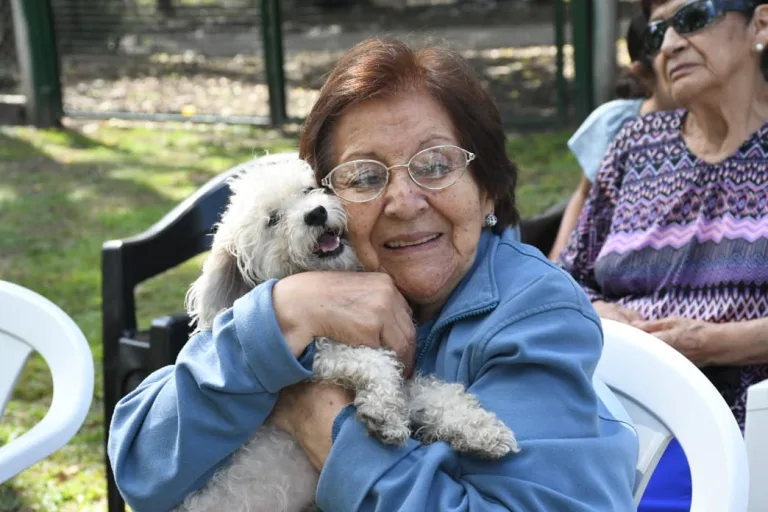 visita-centro-de-adopciones-1-768x512