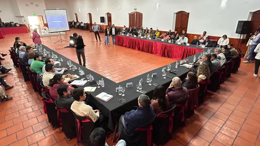 24900-el-comite-de-emergencia-climatica-coordino-acciones-preventivas-con-intendentes-del-valle-calchaqui