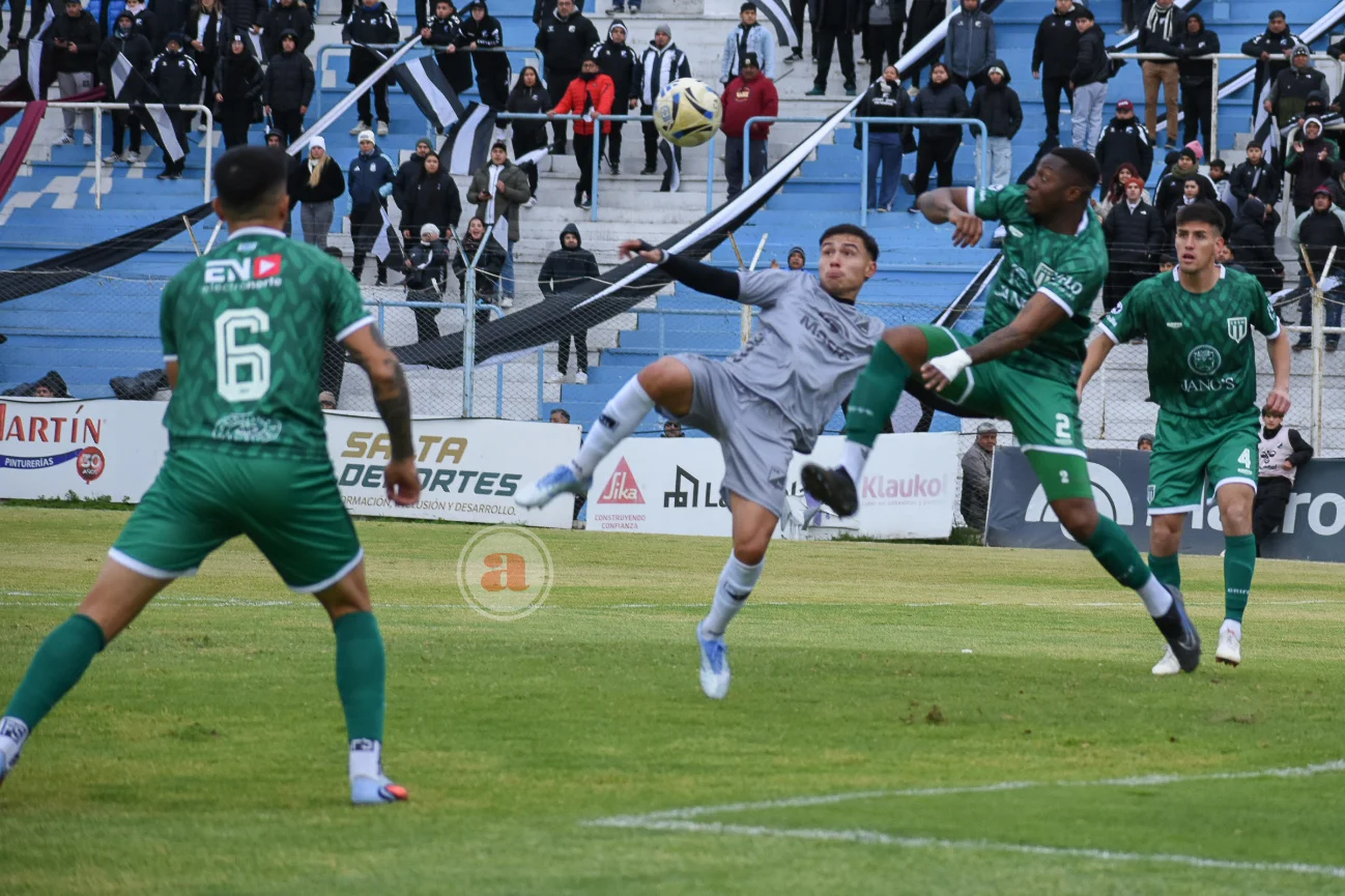 CN vs San Miguel  (1).jpg