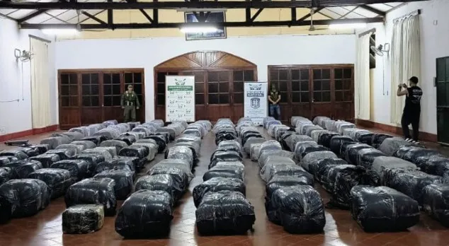 Hojas de coca Gendarmería