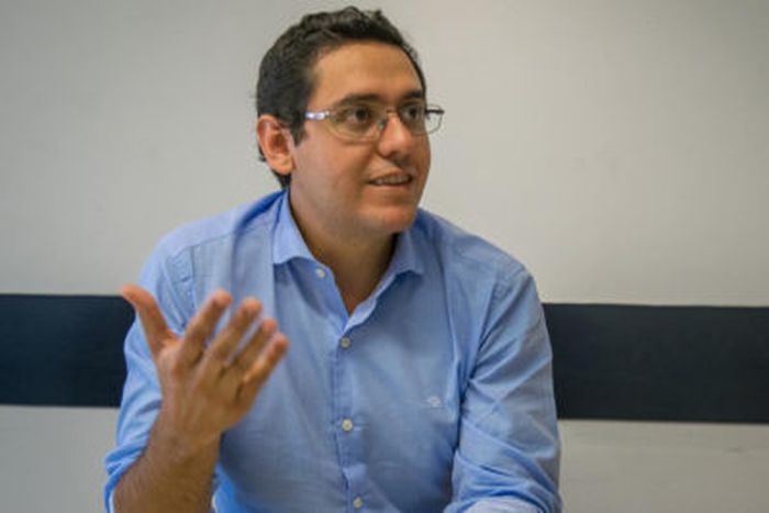 gustavo solis