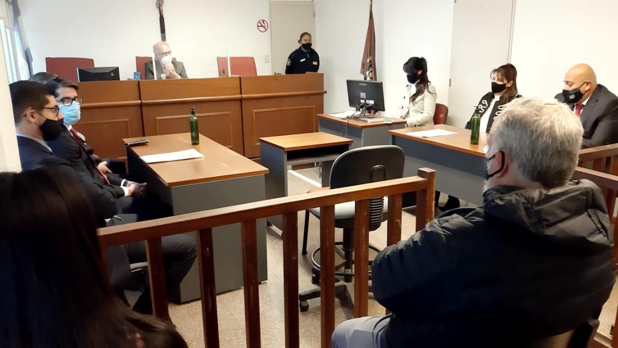 WhatsApp Image 2021-10-26 at 08.22.08 (1)