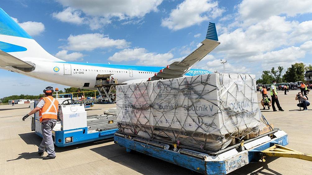 vacunas viaje avion sputnik v