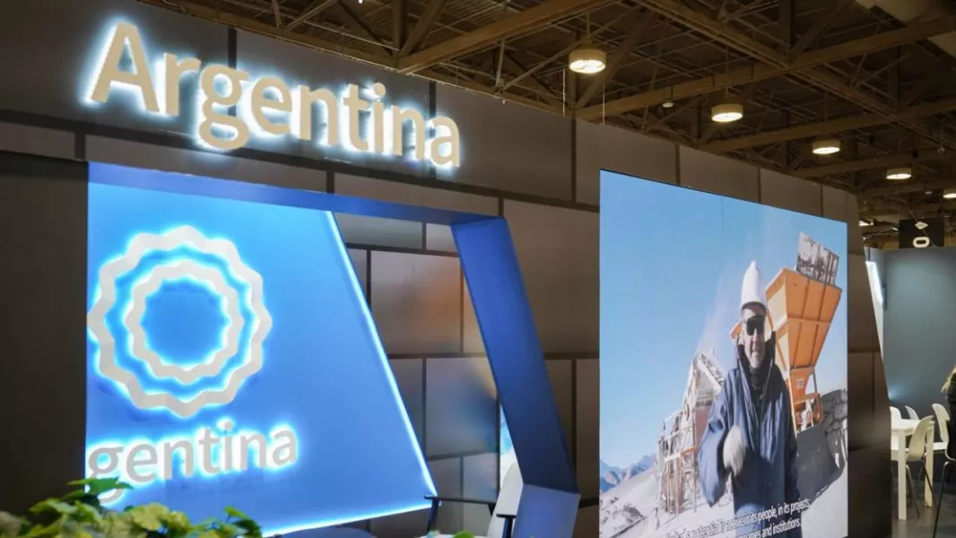 100368-salta-impulsa-alianzas-estrategicas-y-consolida-su-liderazgo-minero-en-pdac-2025