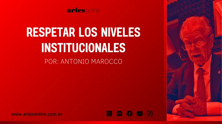 Jueves