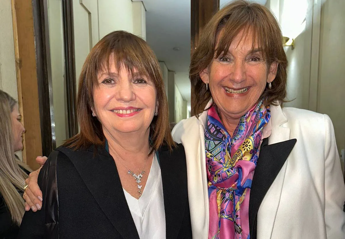 multimedia.normal.80db7bf1d67c5827.VmlyZ2luaWEgQ29ybmVqbyB5IFBhdHJpY2lhIEJ1bGxfbm9ybWFsLndlYnA=